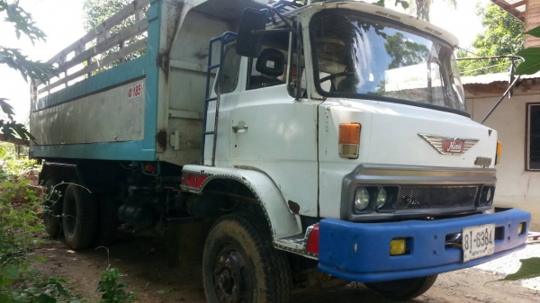 พ่วงดั้มพ์ แม่-ลูก