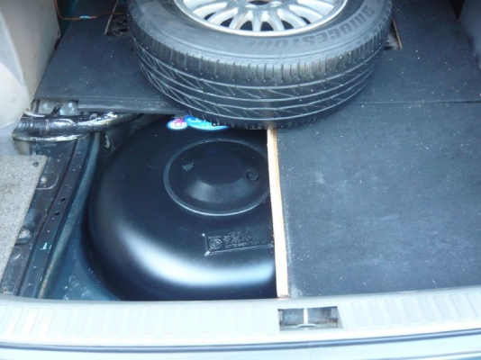 VOLVO 940 GL Auto ติดแก๊สหัวฉีด ถังโดนัท พร้อมใช้ได้เลย VOLVO 940 GL Auto ติดแก๊สหัวฉีด ถังโดนัท พร้อมใช้ได้เลย