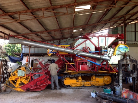 รถเกี่ยวข้าว จ้าวช้างไวไฟ