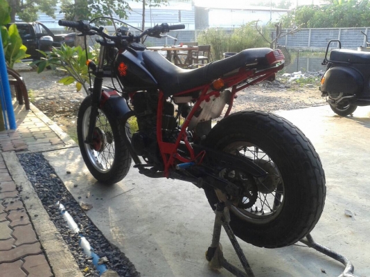 Yamaha tw200cc. Yamaha tw200cc.