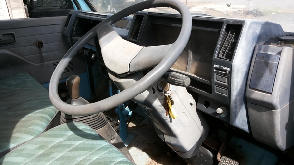 **390,000 บ.ต่อรอง**ขาย6ล้อดั้มดิน5คิว ISUZU NKR 110 NKR58LU5M 4BE1 110HP ห้างแท้เกียร์สั้น ปี40 เครื่องเดิมเกียร์เดิม 4BE1-110แรงฝาดำ เครื่องแน่น แห้งดี แรงดีไม่เยิ้ม เกียร์สั้น เข้าง่ายไม่หลุด ไม่หอน ช่วงล่าง คานหน้าเดิม เฟืองท้ายใหญ่ เสี่ยสั่งลุย คัสซี **390,000 บ.ต่อรอง**ขาย6ล้อดั้มดิน5คิว ISUZU NKR 110 NKR58LU5M 4BE1 110HP ห้างแท้เกียร์สั้น ปี40 เครื่องเดิมเกียร์เดิม 4BE1-110แรงฝาดำ เครื่องแน่น แห้งดี แรงดีไม่เยิ้ม เกียร์สั้น เข้าง่ายไม่หลุด ไม่หอน ช่วงล่าง คานหน้าเดิม เฟืองท้ายใหญ่ เสี่ยสั่งลุย คัสซี