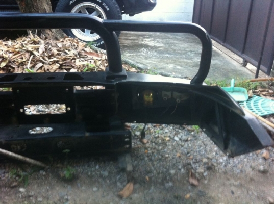 กันชนหน้าเหล็กสำหรับวีโก้