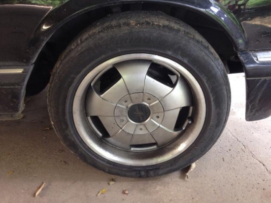 ขาย w126 สวย ดำ ดุ วางv8 ขาย w126 สวย ดำ ดุ วางv8