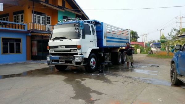 10ล้อดั้ม300แรง(เดิม240แรง) ISUZU FXZ23NFY ปี2533 วางเครื่อง6HK1 300แรงต้วใหม่ รถสวยมาก..มีระบบลาก เล่มพร้อม..