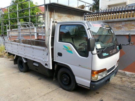 ISUZU 4 ล้อกลาง ไม่ติดเวลา คัสซี NKR 69 E สวยเดิม ปี 07