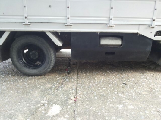 ISUZU 4 ล้อกลาง ไม่ติดเวลา คัสซี NKR 69 E สวยเดิม ปี 07