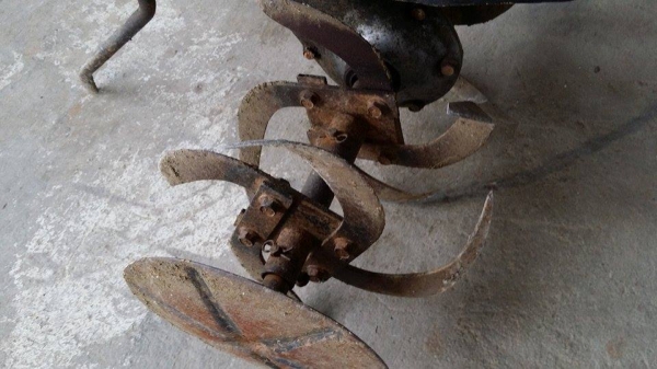 รถพรวนดินเดินตามขนาดเล็ก   YANMAR เก่าญี่ปุ่น มีเกียร์ สภาพพร้อมใช้งาน เครื่องยนต์ติดง่าย