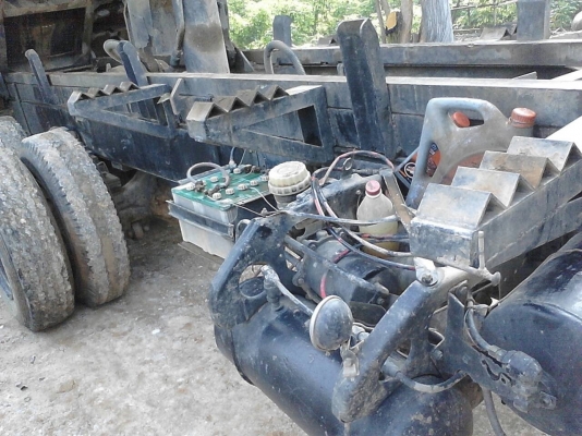 ขายสิ้บล้อ527MAสองเพลาด้ำรถมือเดียวป้ายแดงกะบะปีเนียมสวยพร้อมใช้ ขายสิ้บล้อ527MAสองเพลาด้ำรถมือเดียวป้ายแดงกะบะปีเนียมสวยพร้อมใช้