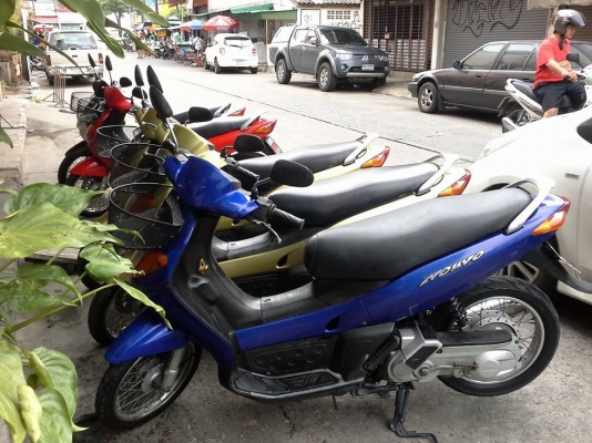 Nouvo เก่า มี 5 คัน เครื่องเดิม ดี ทุกคัน มีเล่ม เอกสารครบ ภาษี พรบ.ไม่หมด รีบๆเลยจ้า