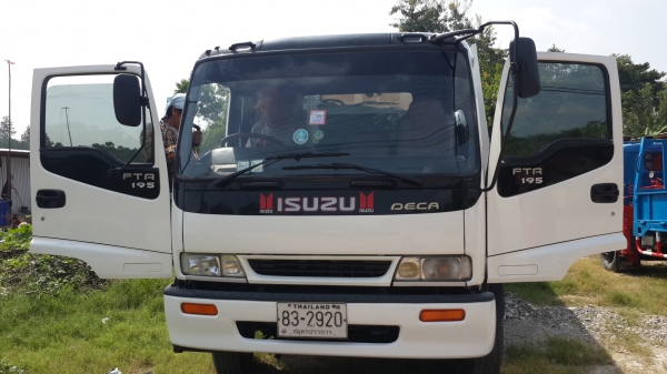 *ราคา 799,000* รถห้างแท้ ISUZU FTR Deca195 ปี44 กระบะเหล็ก ยาว 7.20 เมตร สีสวยทั้งหัวและกระบะ เครื่องแน่น ช่วงล่างดีมาก