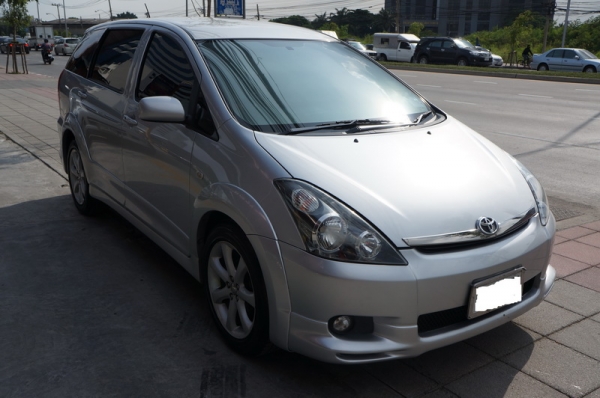 TOYOTA WISH ปี 2004 ขายรถสวย ARIBAG คู่ เบรคระบบ ABS กระจกไฟฟ้า เบาะหนัง แอร์เย็น ระบบไฟใช้งานปกติ เครื่องดี ช่วงล่างแน่น ล้อ MAX ภายในสวย สีสวย รถพร้อมใช้งาน จัดไฟแนนได้