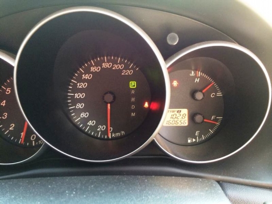 Mazda3 2.0 ปี 2005 สีขาว สภาพดี มือเดียว เจ้าของขายเอง