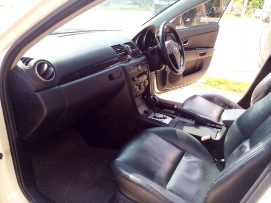Mazda3 2.0 ปี 2005 สีขาว สภาพดี มือเดียว เจ้าของขายเอง