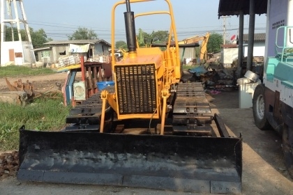 ขายD2-5 PL สภาพสวย พร้อมใช้งเครื่องดี ช่วงล่างดี ใบเเทร็กเต็ม ราคาต่อรองได้