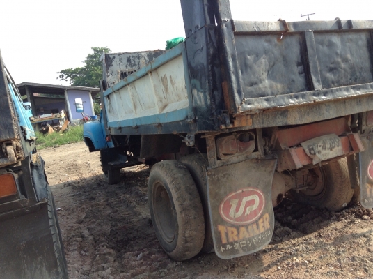 ขายถูก ไม่มีคนขับ ขายหกล้อหัวยาว เครื่องดีไม่มีหลวม ช่วงล่างดี เล่มทะเบียนพร้อม ภาษีไม่ขาด ราคาต่อรองได้