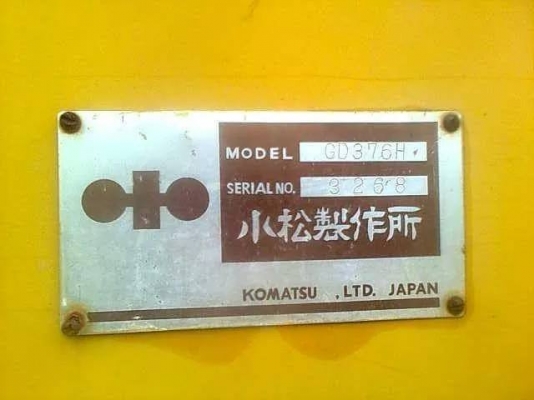 ***ขายแล้วครับขอบคุณ Truck2hand <<ถูกๆจัดให้ ร่วมสู้ด้วยกัน พี่น้องครับ !!>>ขายรถเกรดเดอร์ MOTOR GRADER KOMATSU GD376H CLOSECAB S.No.3268 (เทียบเท่า CAT120-G) เอวแข็ง เก๋งตู้ เครื่องเดิมปั้มเดิม เครื่อง CUMMINS NH-220 125HP 6สูบ เครื่องดี แน่น