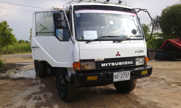 ขายสิบล้อดั้ม