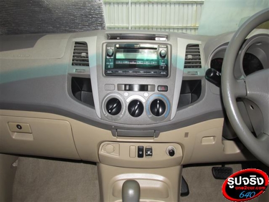 TOYOTA HILUX VIGO SMARTCAB 2.7 AT ปี 2010 TOYOTA HILUX VIGO SMARTCAB 2.7 AT ปี 2010
