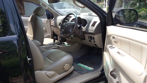 มือเดียว ปี08 เดิมๆ 4wd ตัวเบนซิน 2.7vvti มือเดียว ปี08 เดิมๆ 4wd ตัวเบนซิน 2.7vvti