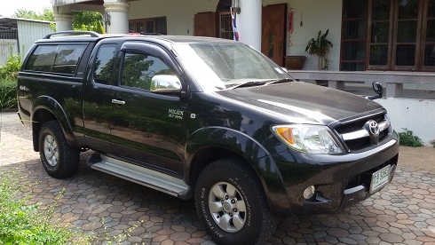 มือเดียว ปี08 เดิมๆ 4wd ตัวเบนซิน 2.7vvti มือเดียว ปี08 เดิมๆ 4wd ตัวเบนซิน 2.7vvti