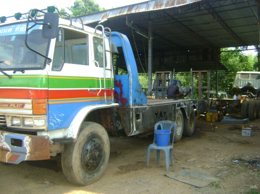 เครื่อง HO7 C 185 แรง พร้อมหางรถเกี่ยว  ราคา 630,000 บาท