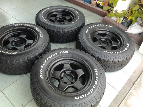 แบรดเลย์ วี + BF All 265/70/16 ปี10 สภาพดี พร้อมใช้งาน 1ชุด