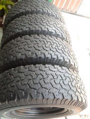 แบรดเลย์ วี + BF All 265/70/16 ปี10 สภาพดี พร้อมใช้งาน 1ชุด