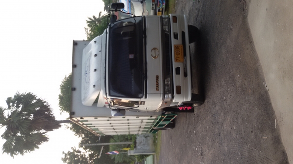 จบแล้วคับขอบคุณลูกค้าก.ท.ม. ขายรถหกล้อHINO. สิงไฮเทค เครื่องดี เครื่องHO7Cเทอร์โบ เครื่องดี คัชชีสวย ตู้10บาน ยาว7.20เมตร สภาพพร้อมใช้งานได้เลย กระจกไฟฟ้า แอร์เย็น จัด 600000บาทผ่อน4ปี 17655บาท ผ่อน5ปี14980บาท