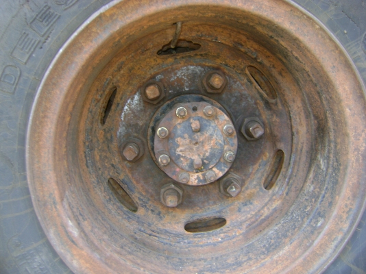 NPR  4BD1   115 แรง  ตามภาพ  270,000  บาท ด่วนๆๆ