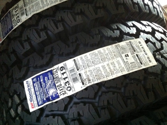 ขายยางใหม่ BF Goodrich All-terrain/ Mud-Terrain KM2 มีหลายขนาด ขายยางใหม่ BF Goodrich All-terrain/ Mud-Terrain KM2 มีหลายขนาด