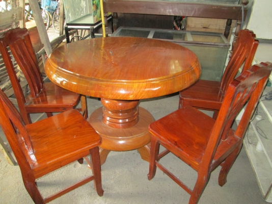 ไม้มะค่าทั้งต้น   หนักมาก   ราคาแสนจะถูก   ขาย 12000บาท