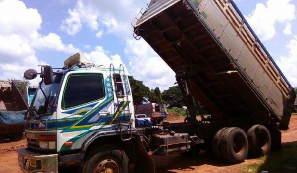 ***ขายแล้วครับขอบคุณ Truck2hand ขาย10ล้อ2เพลาดั้ม MITSU FUSO M5 EURO-2 MMTFN627NNC 6D16-SA Bointer 240HP เครื่องเดิมเกียร์เดิม 240แรง เครื่องแน่น แรง แห้งดี เกียร์ดีไม่หลุด ช่วงล่างเดิม คัสซีสวยเดิมๆ ไม่ปะไม่ดาม ไม่บวม กระบะดั้มเนียมสภาพดี พื้นดีข้างดี ไม ***ขายแล้วครับขอบคุณ Truck2hand ขาย10ล้อ2เพลาดั้ม MITSU FUSO M5 EURO-2 MMTFN627NNC 6D16-SA Bointer 240HP เครื่องเดิมเกียร์เดิม 240แรง เครื่องแน่น แรง แห้งดี เกียร์ดีไม่หลุด ช่วงล่างเดิม คัสซีสวยเดิมๆ ไม่ปะไม่ดาม ไม่บวม กระบะดั้มเนียมสภาพดี พื้นดีข้างดี ไม