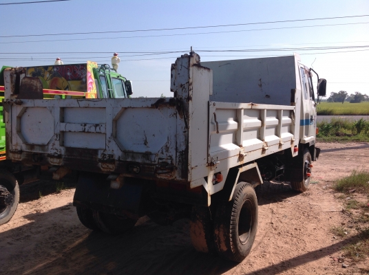 Isuzu Rocky 195
