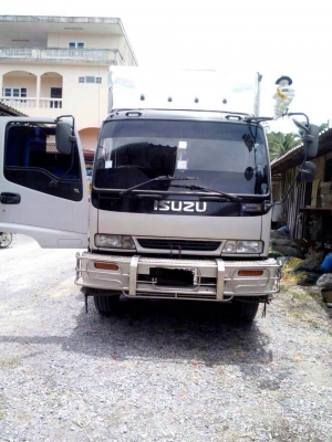 10ล้อตู้เปียก195แรง ISUZU FVZ33 ปี*41 รถสวย..คัสซีสวยมาก เครื่องสวย... 10ล้อตู้เปียก195แรง ISUZU FVZ33 ปี*41 รถสวย..คัสซีสวยมาก เครื่องสวย...