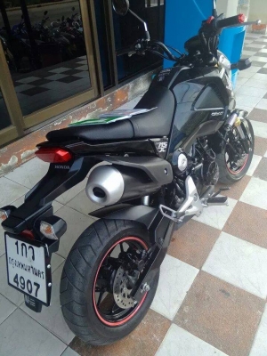 Honda MSX ปี 2556 รุ่นใหม่ล่าสุด รถสวยเว่อร์ รถบ้านมือเดียวผู้หญิงใช้ Honda MSX ปี 2556 รุ่นใหม่ล่าสุด รถสวยเว่อร์ รถบ้านมือเดียวผู้หญิงใช้