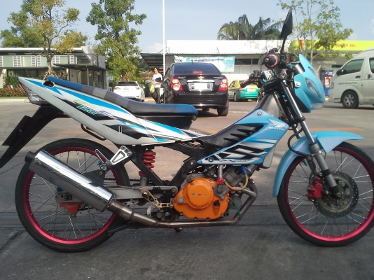 ขายโซนิคสตาร์ท ปลายปี48 ราคาร้อนตัง 8000 ไม่ลด ห้ามต่อ