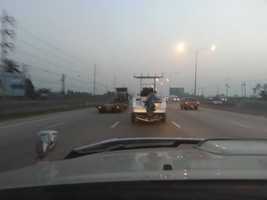 บริการรับลากเรือ เจ็ทสกี ส่งทั่วราชอาณาจักร