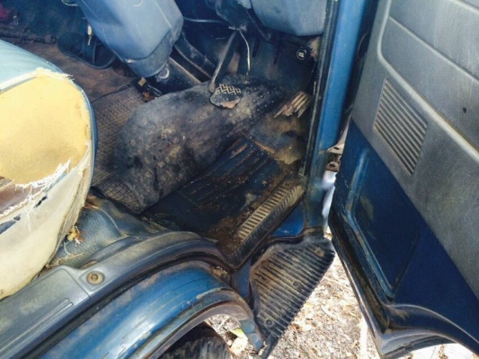 6ล้อกระบะรั้วNPR115แรง รถห้างแท้ สีเดิม เครื่องเดิม เล่มติดมือ 6ล้อกระบะรั้วNPR115แรง รถห้างแท้ สีเดิม เครื่องเดิม เล่มติดมือ