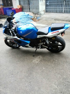 ขายด่วนต้องการเงิน gsx1000r k3 อินวอย สภาพหล่อเทพ เครื่อง ok เลย ขอขาย100000ถ้วน