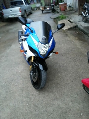 ขายด่วนต้องการเงิน gsx1000r k3 อินวอย สภาพหล่อเทพ เครื่อง ok เลย ขอขาย100000ถ้วน