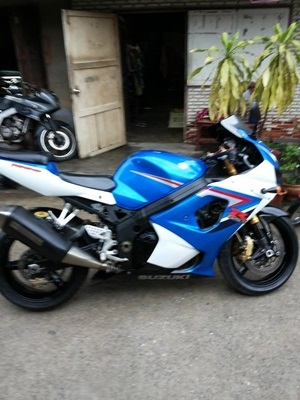 ขายด่วนต้องการเงิน gsx1000r k3 อินวอย สภาพหล่อเทพ เครื่อง ok เลย ขอขาย100000ถ้วน