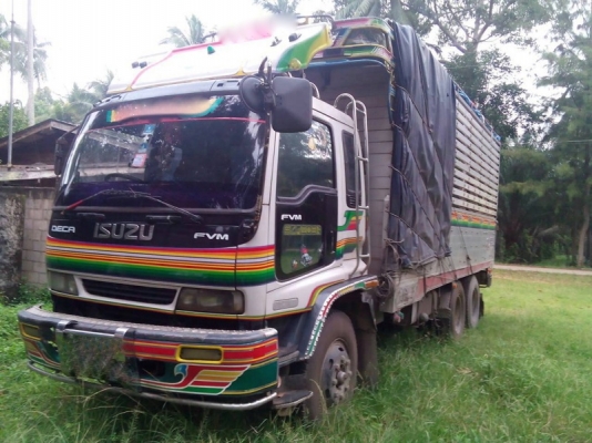 รถอีซูซุ 10 ล้อ รั้ว ( ไม่ดั้ม )  FVM  195 แรงม้า. ปี 39  สนใจติดต่อ  081 - 6079515