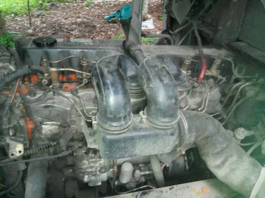 รถอีซูซุ 10 ล้อ รั้ว ( ไม่ดั้ม )  FVM  195 แรงม้า. ปี 39  สนใจติดต่อ  081 - 6079515