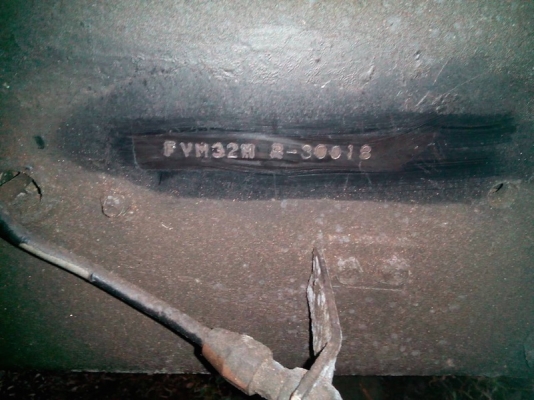 รถอีซูซุ 10 ล้อ รั้ว ( ไม่ดั้ม )  FVM  195 แรงม้า. ปี 39  สนใจติดต่อ  081 - 6079515