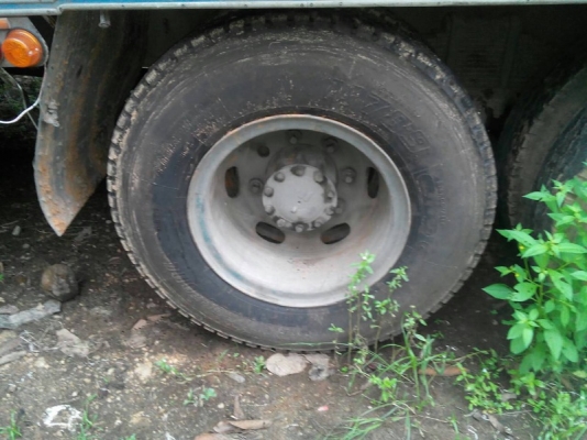 รถอีซูซุ 10 ล้อ รั้ว ( ไม่ดั้ม ) FVM 195 แรงม้า. ปี 39 สนใจติดต่อ 081 - 6079515 รถอีซูซุ 10 ล้อ รั้ว ( ไม่ดั้ม ) FVM 195 แรงม้า. ปี 39 สนใจติดต่อ 081 - 6079515