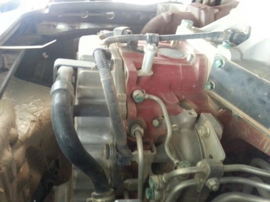 รถฮีโน่ 6 ล้อดั้ม 175 แรงม้า. ปี 55  ( รถวิ่ง 5x,xxx กม. )  สนใจติดต่อ  081 - 6079515