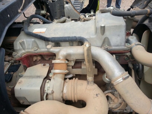 รถฮีโน่ 6 ล้อดั้ม 175 แรงม้า. ปี 55  ( รถวิ่ง 5x,xxx กม. )  สนใจติดต่อ  081 - 6079515