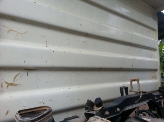 รถฮีโน่ 6 ล้อดั้ม 175 แรงม้า. ปี 55  ( รถวิ่ง 5x,xxx กม. )  สนใจติดต่อ  081 - 6079515