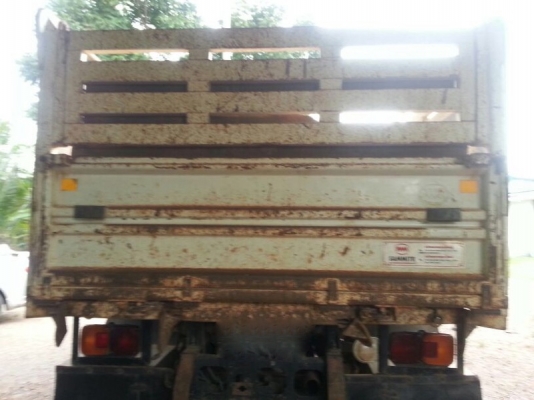 รถฮีโน่ 6 ล้อดั้ม 175 แรงม้า. ปี 55  ( รถวิ่ง 5x,xxx กม. )  สนใจติดต่อ  081 - 6079515