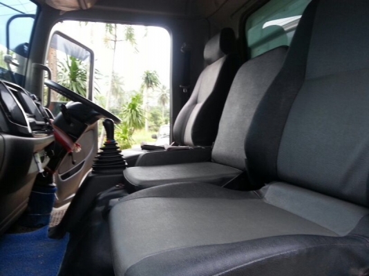 รถฮีโน่ 6 ล้อดั้ม 175 แรงม้า. ปี 55  ( รถวิ่ง 5x,xxx กม. )  สนใจติดต่อ  081 - 6079515